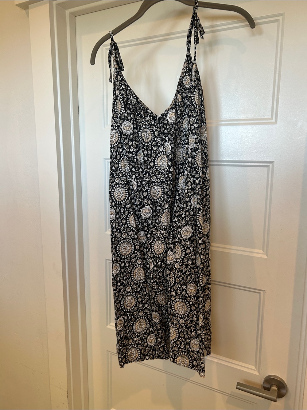 Old Navy Black and White Floral Midi Dress with Tie Straps